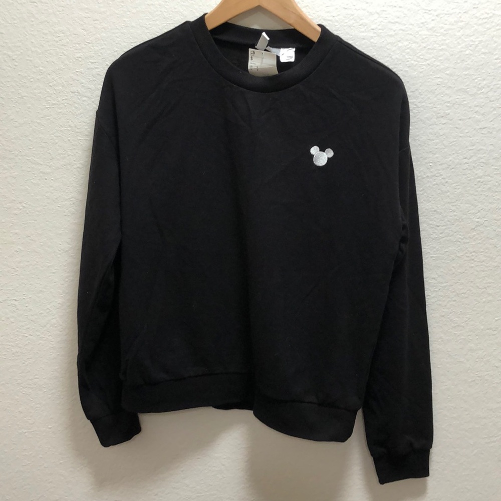 NWT H&M black sweater size small